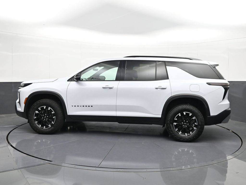 Certified 2026 Chevrolet Traverse Z71 w/ Driver Confidence Package AWD/4WD image 2