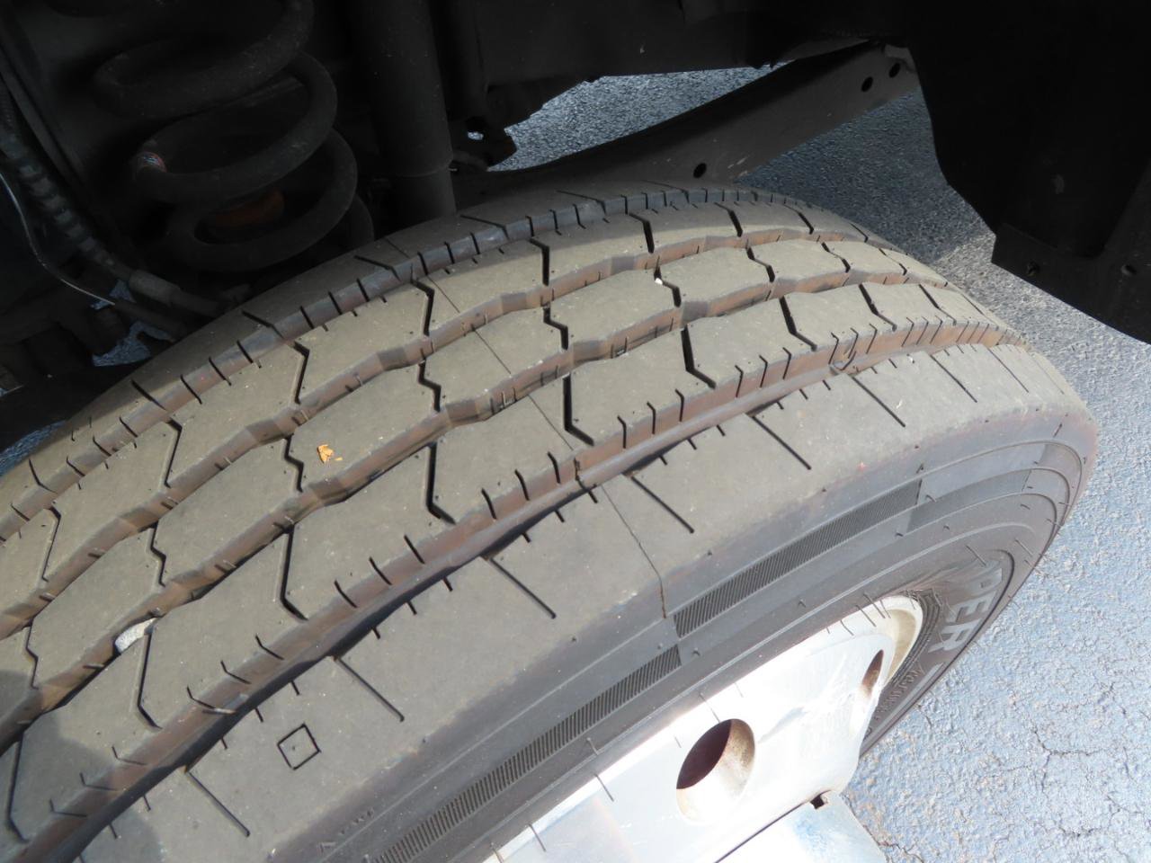 Used 2018 Ford F450 Platinum w/ Platinum Ultimate Package AWD/4WD image 12