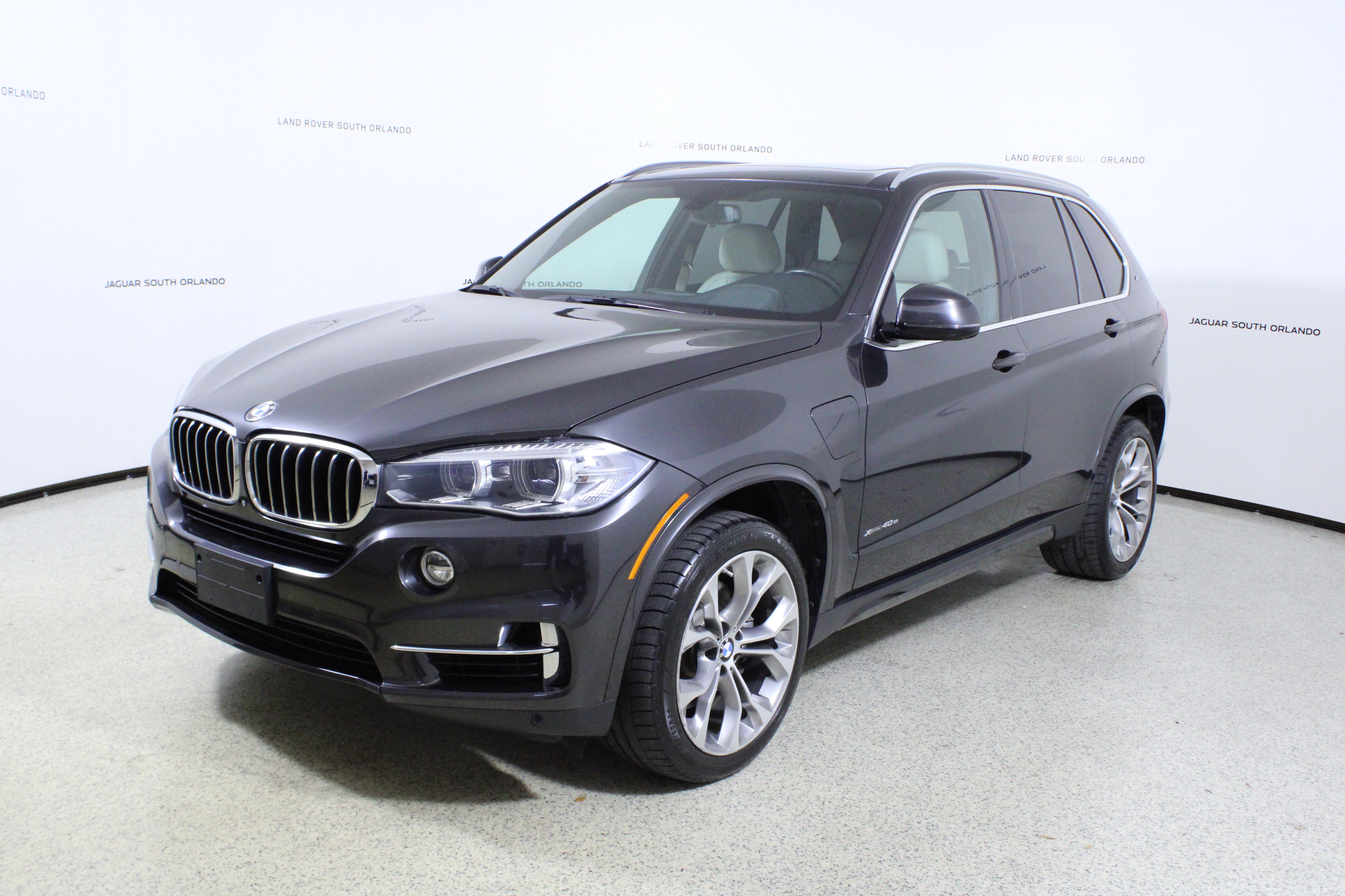 Used 2017 BMW X5 xDrive40e image 4