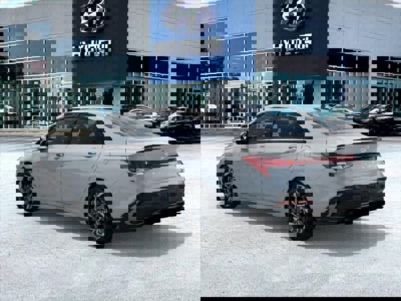 New 2025 Hyundai Elantra Sport image 5