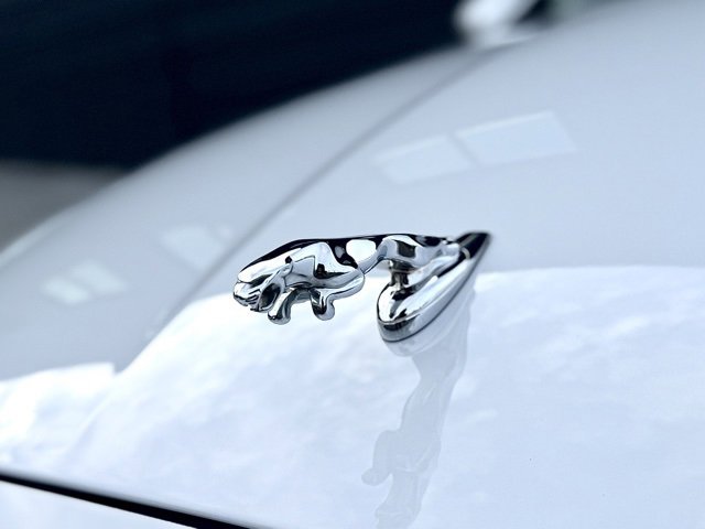 Used 2019 Jaguar XJ L Supercharged image 39