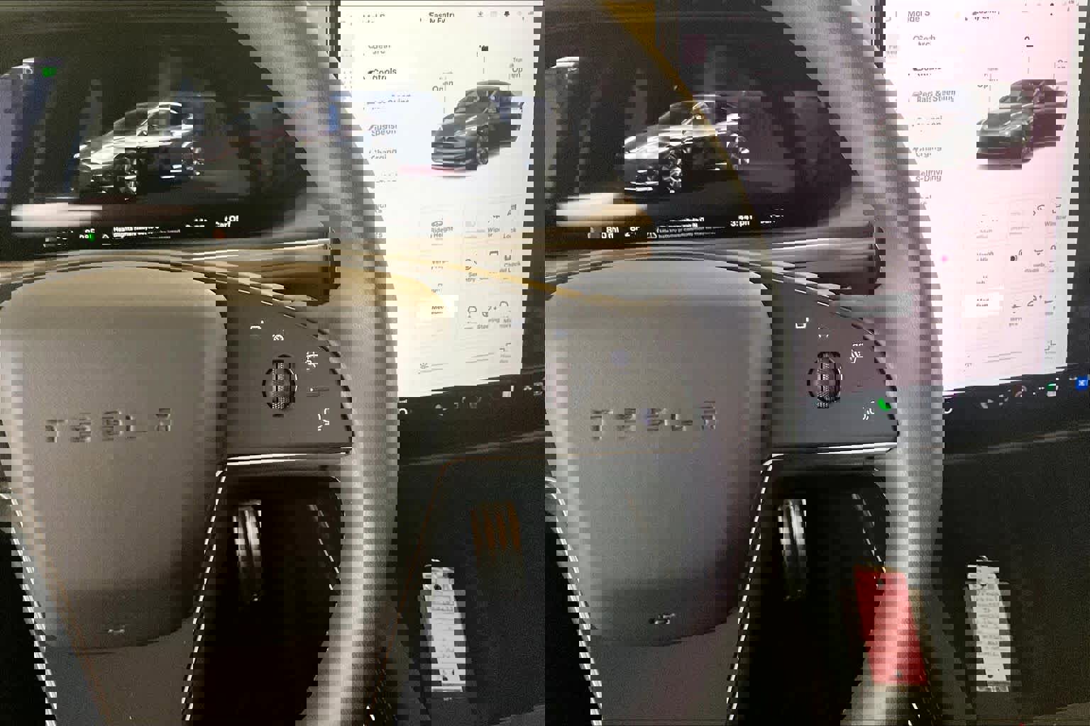 Used 2024 Tesla Model S image 21