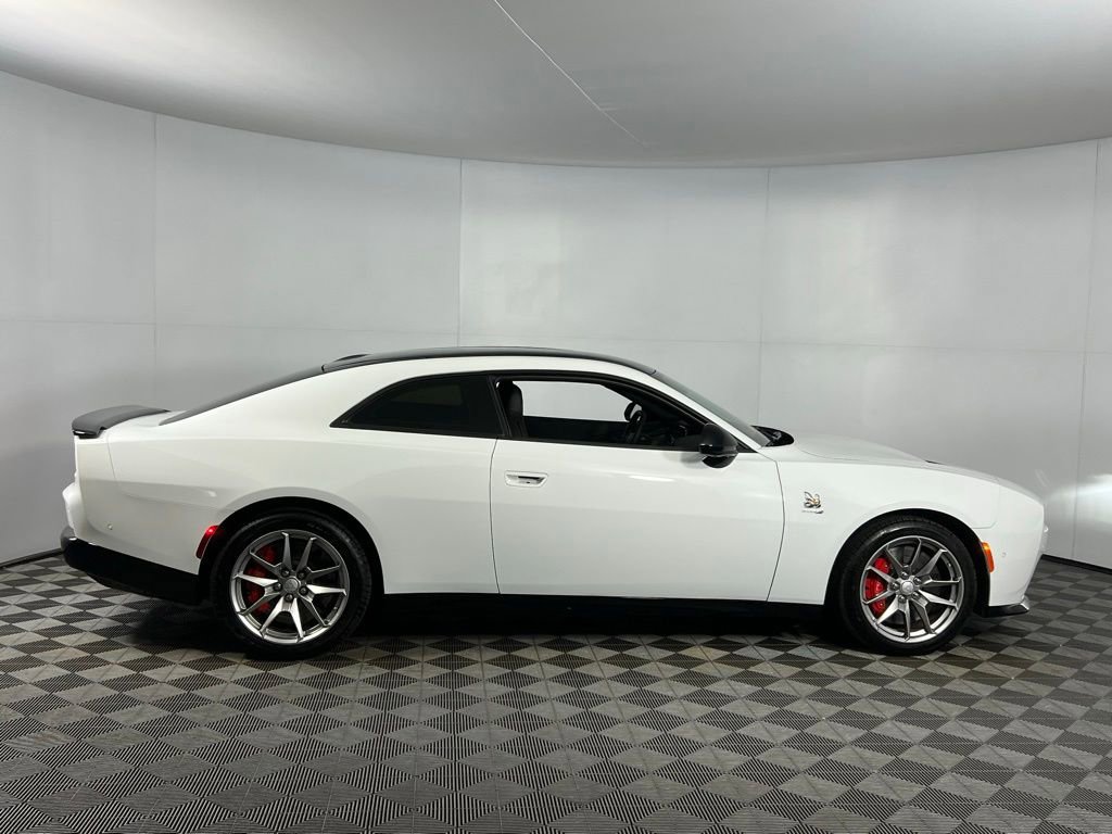 Used 2024 Dodge Charger R/T Scat Pack w/ Plus Group image 3