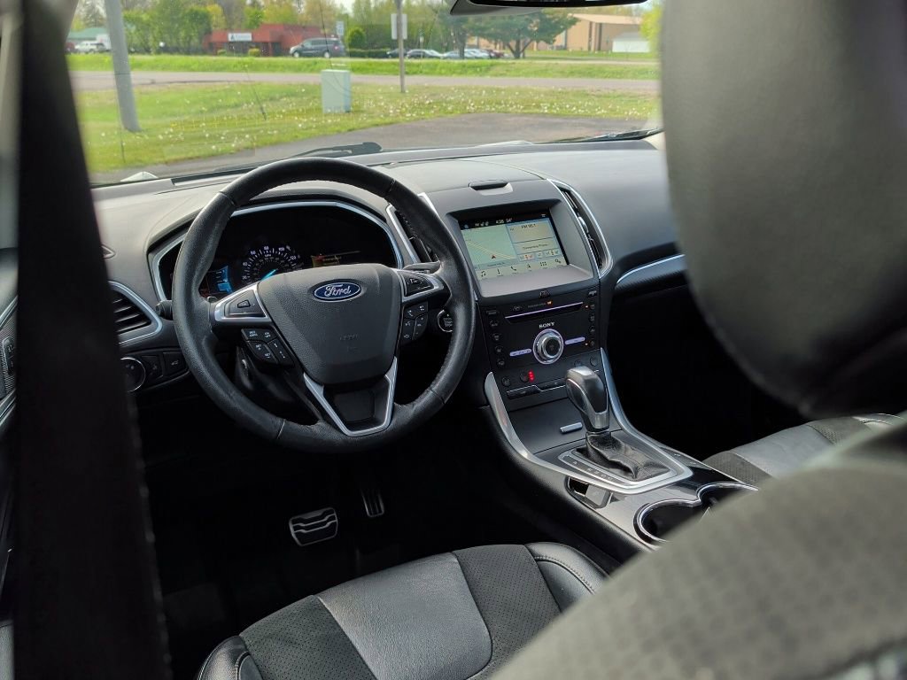 Used 2018 Ford Edge Sport w/ Equipment Group 401A AWD/4WD image 13