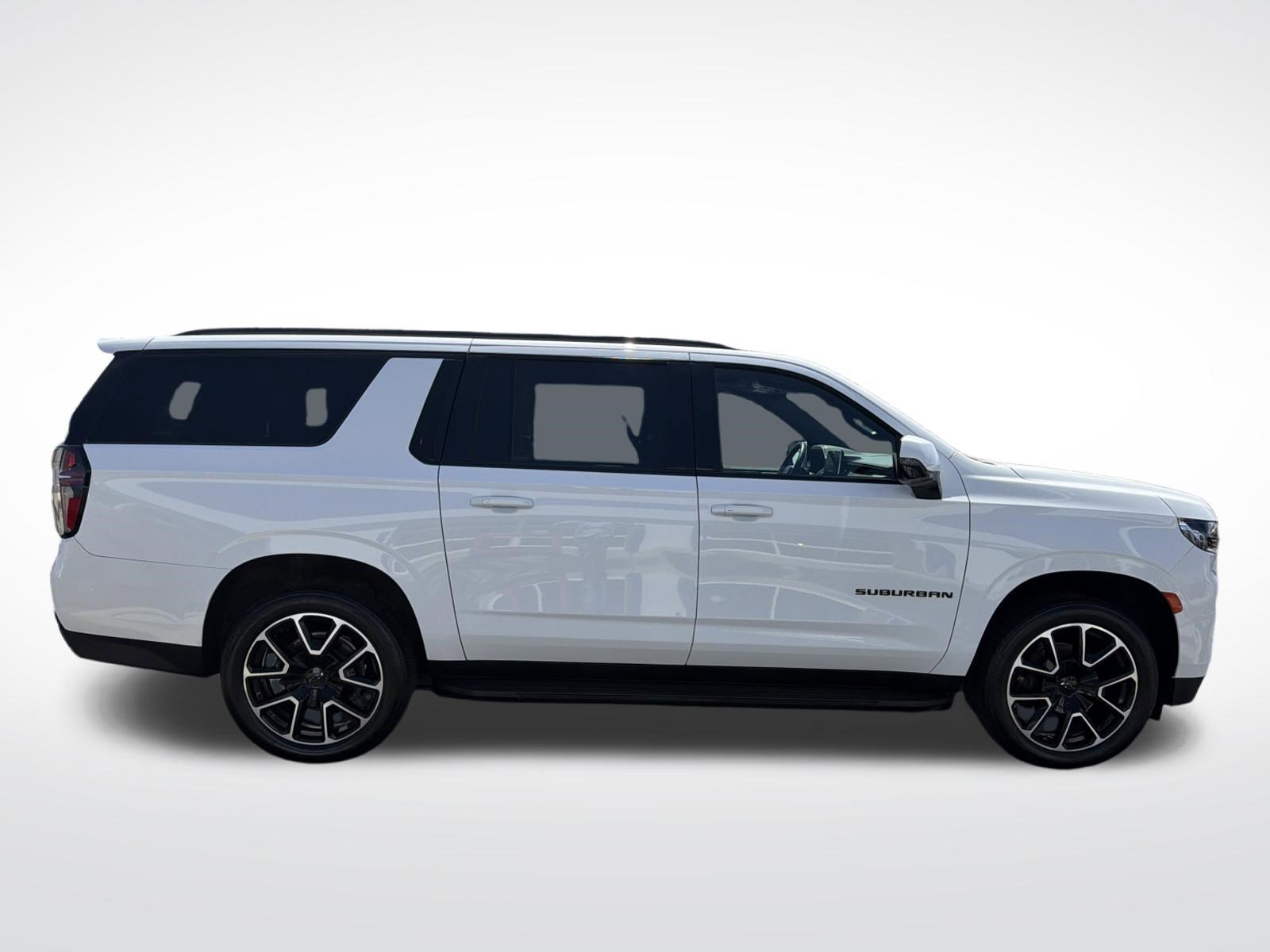 Used 2024 Chevrolet Suburban RST w/ Luxury Package AWD/4WD image 9