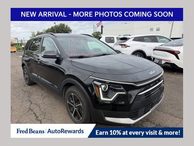 Used 2024 Kia Niro EX