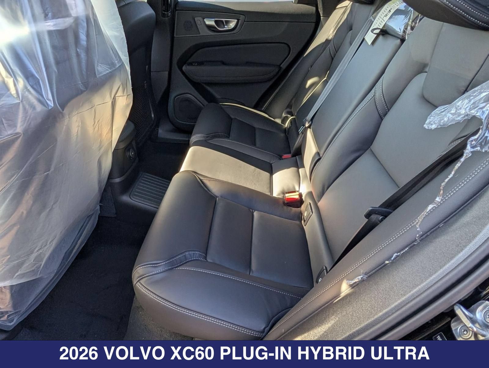 New 2026 Volvo XC60 T8 Ultra w/ Protection Package Premier AWD/4WD image 13