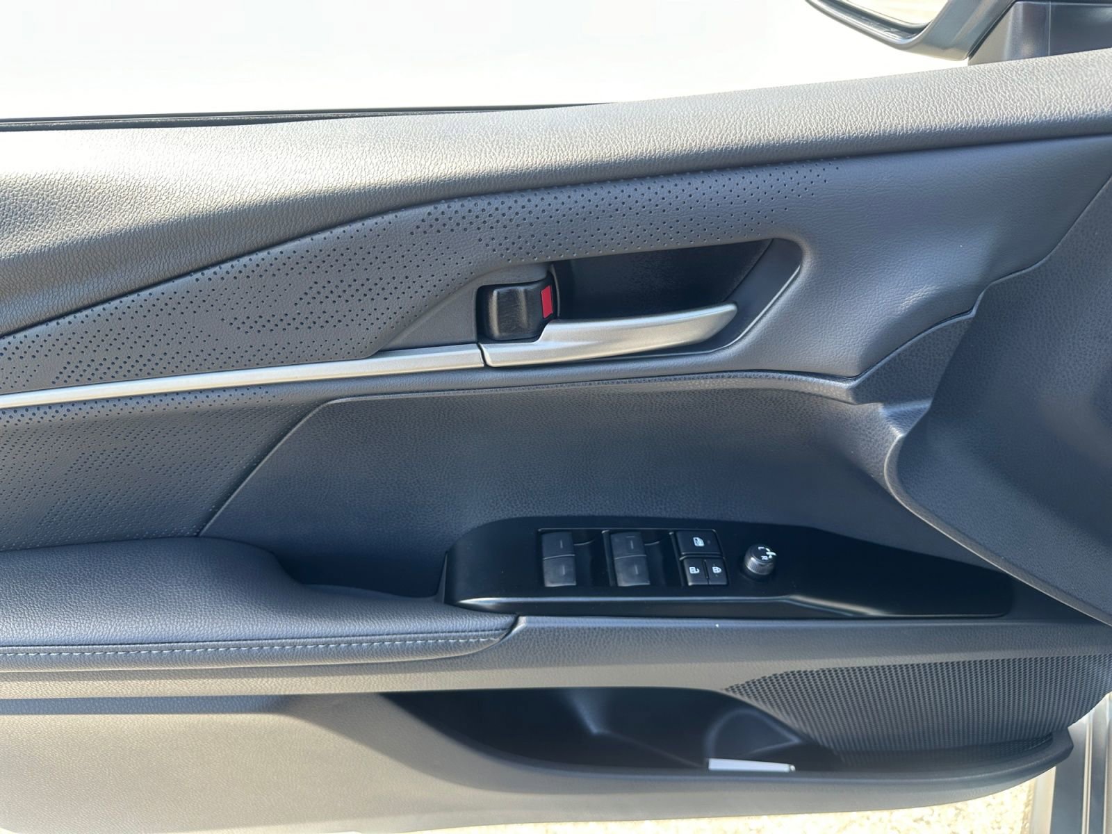 New 2026 Toyota Camry XSE AWD/4WD image 16