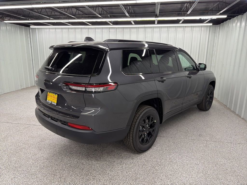 New 2025 Jeep Grand Cherokee L Altitude AWD/4WD image 5