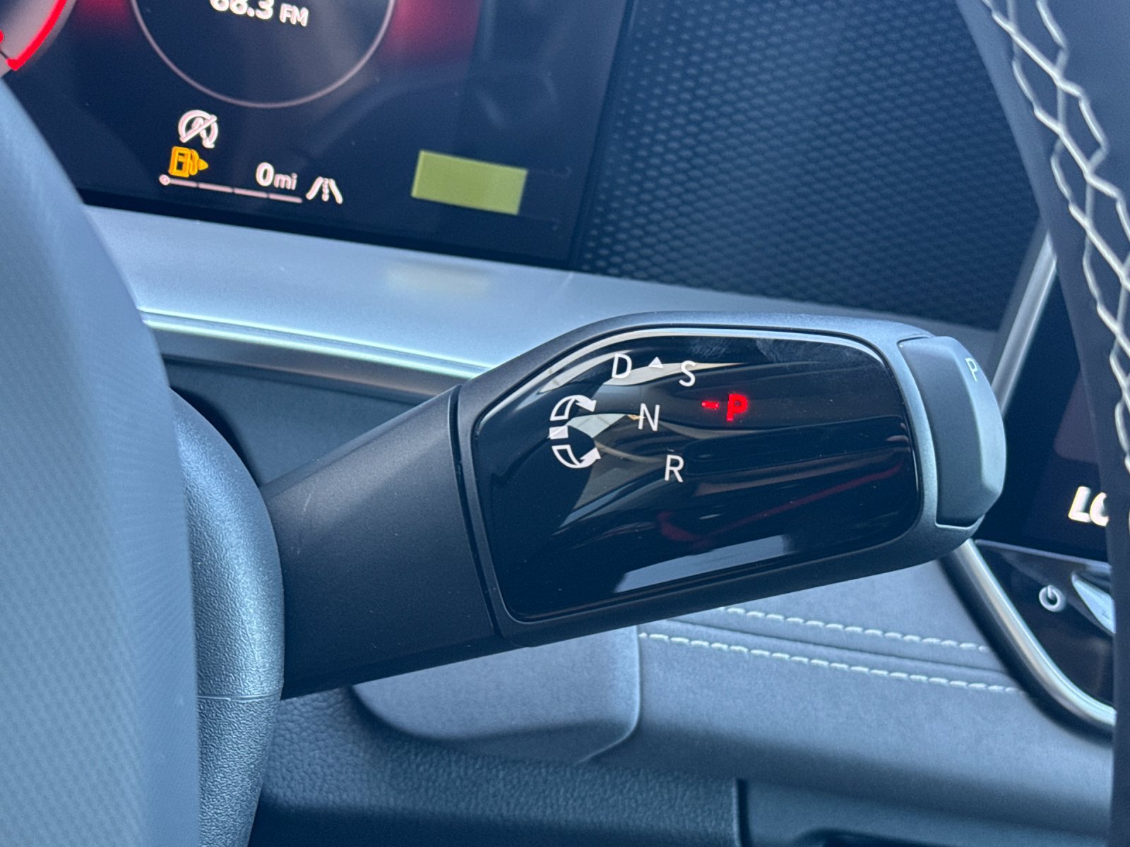 New 2026 Volkswagen Tiguan SE AWD/4WD image 21