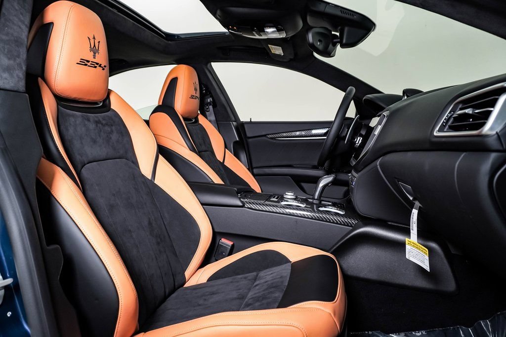 Used 2024 Maserati Ghibli Trofeo RWD image 18