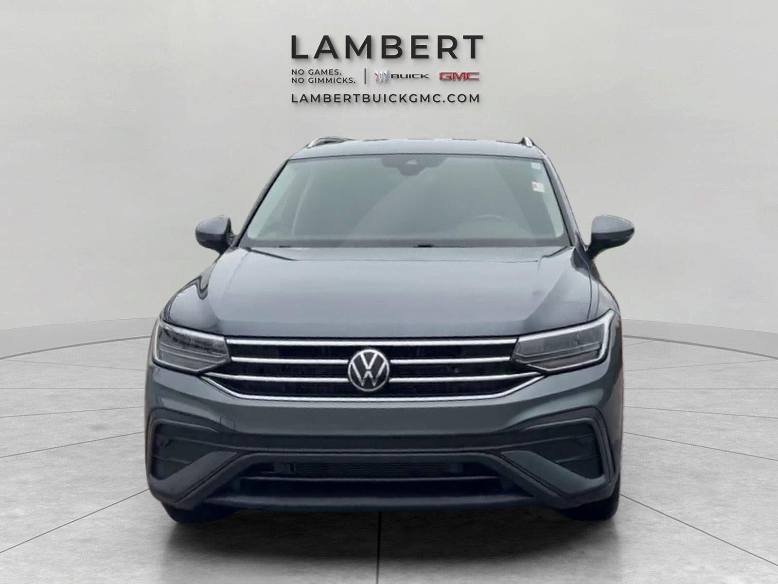 Used 2023 Volkswagen Tiguan SE AWD/4WD image 8