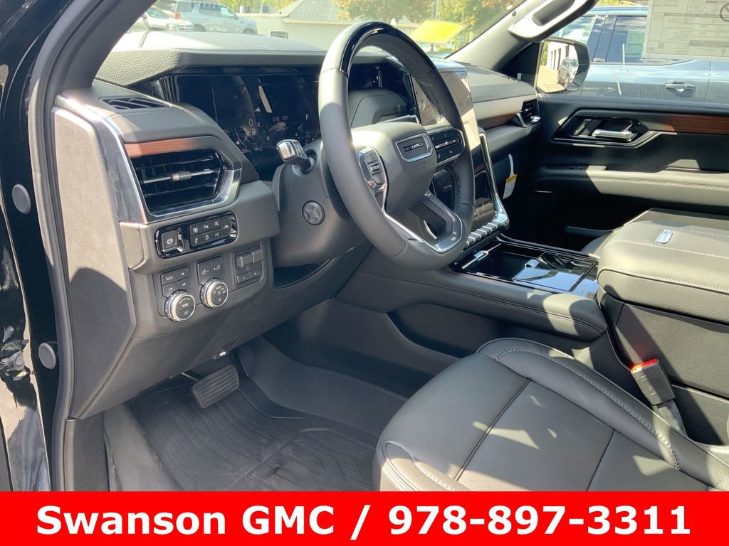 New 2025 GMC Yukon Denali w/ Denali Reserve Package image 11