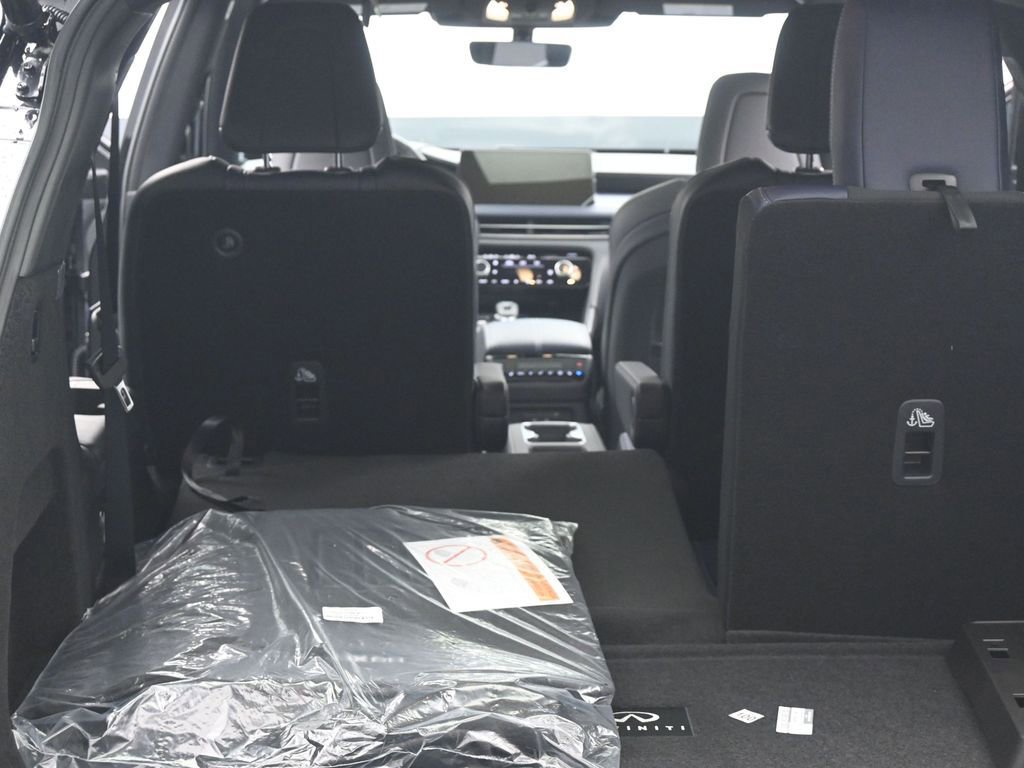 New 2026 INFINITI QX60 Sport image 24