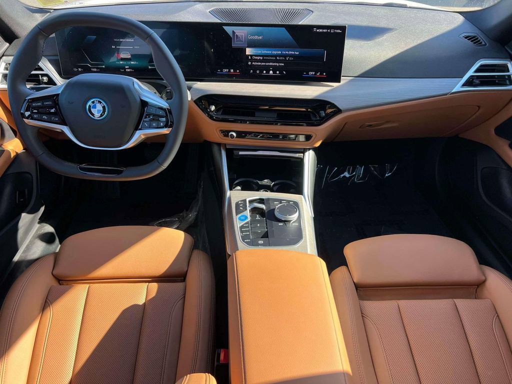 Used 2025 BMW i4 xDrive40i w/ Parking Assistance Package image 13