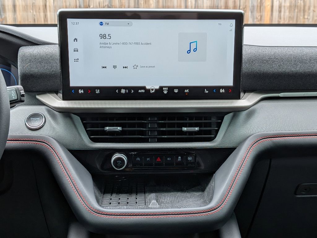 Certified 2025 Ford Explorer ST-Line w/ Premium Package image 20