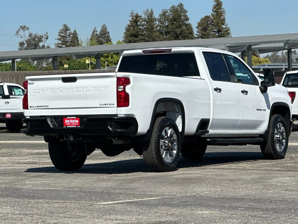 Used 2022 Chevrolet Silverado 2500 Custom w/ Custom Convenience Package RWD image 3