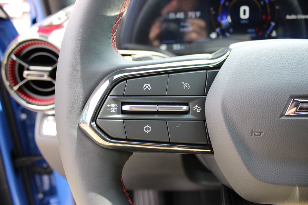 New 2026 Chevrolet Equinox RS w/ Convenience Package III FWD image 19