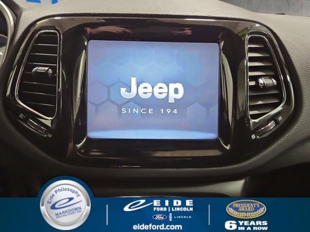 Used 2021 Jeep Compass Limited image 18
