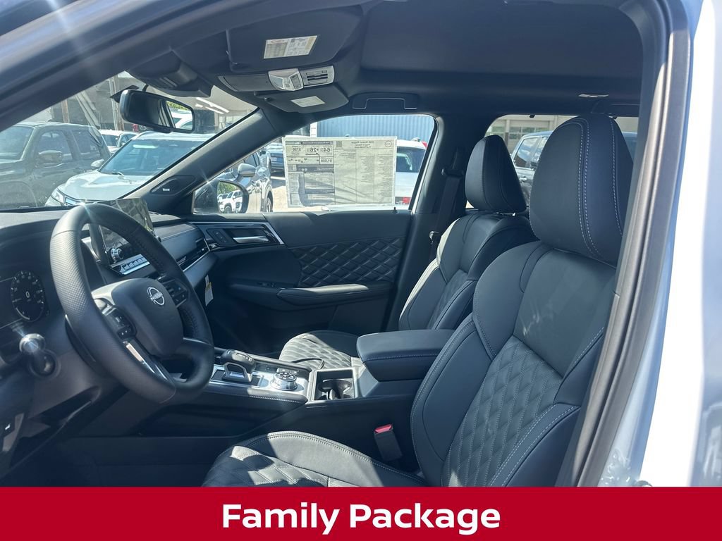New 2026 Nissan Rogue Platinum AWD/4WD image 11