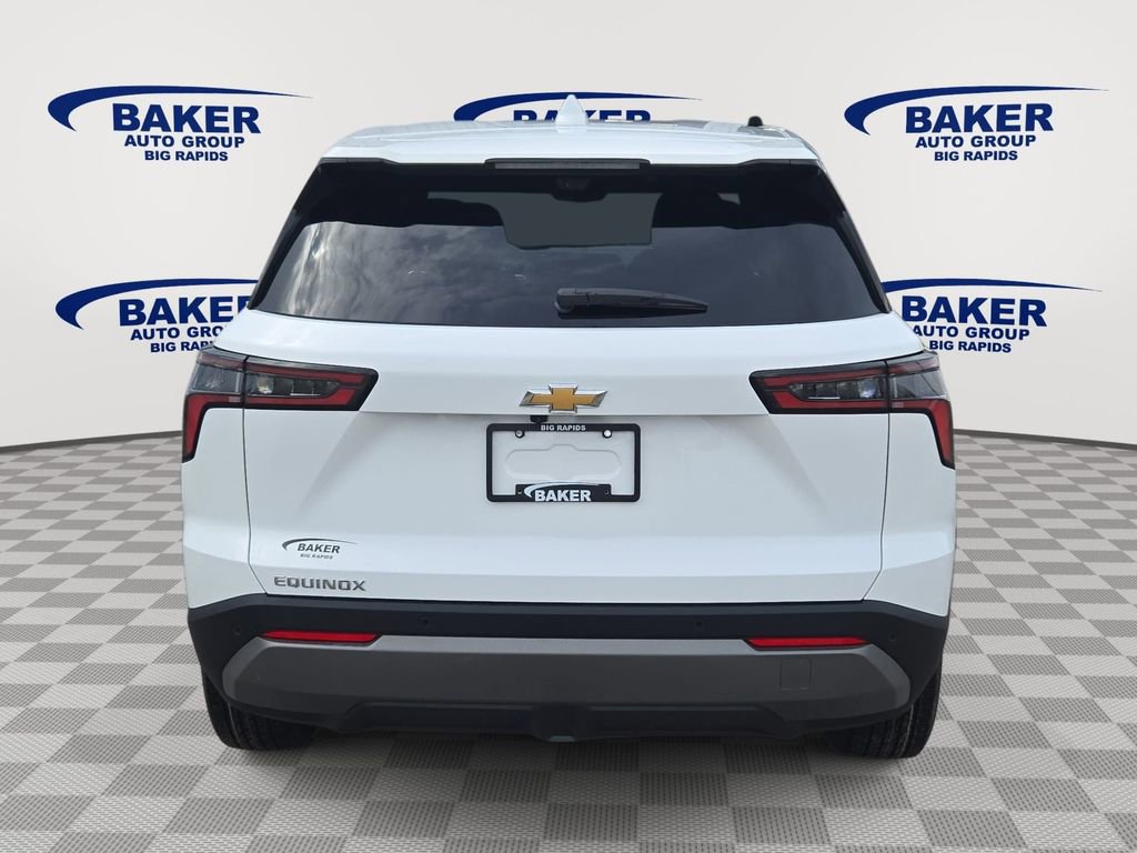 New 2026 Chevrolet Equinox LT w/ Safety and Technology Package FWD image 5