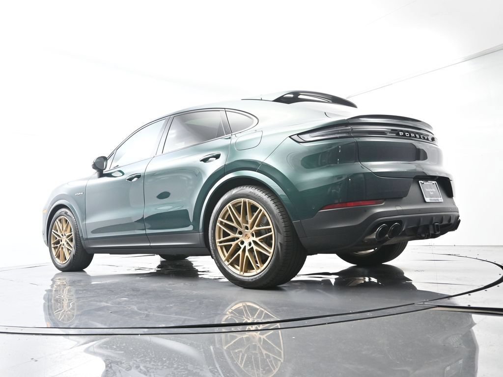 Certified 2025 Porsche Cayenne S AWD/4WD image 50