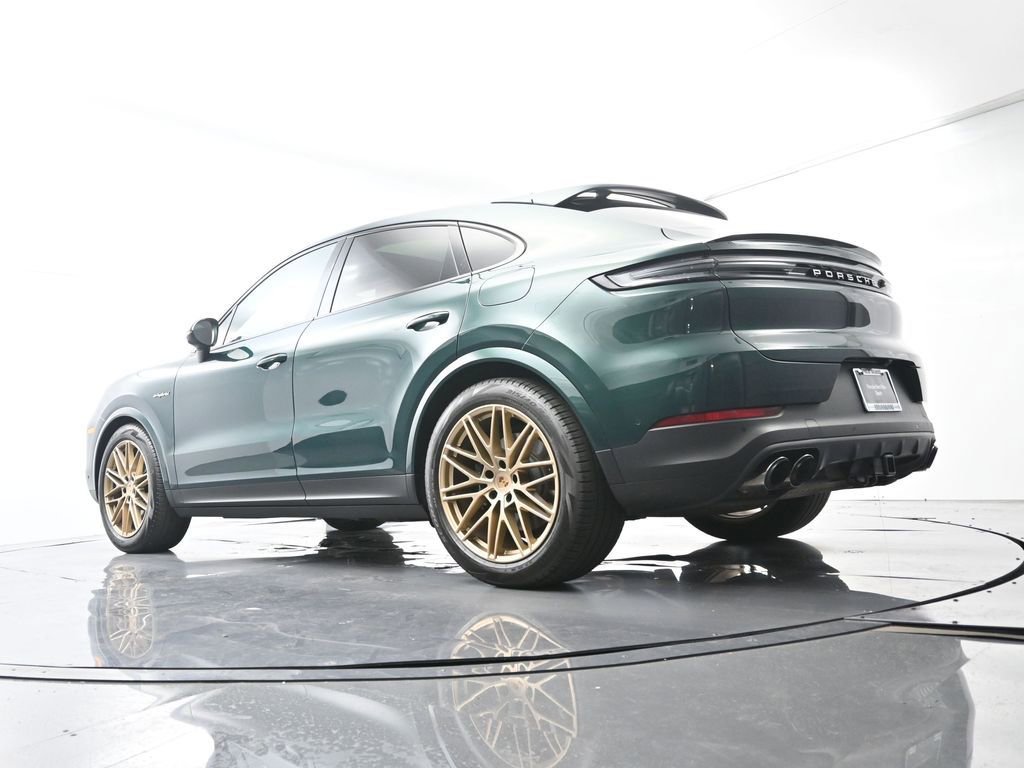 Certified 2025 Porsche Cayenne S AWD/4WD image 50