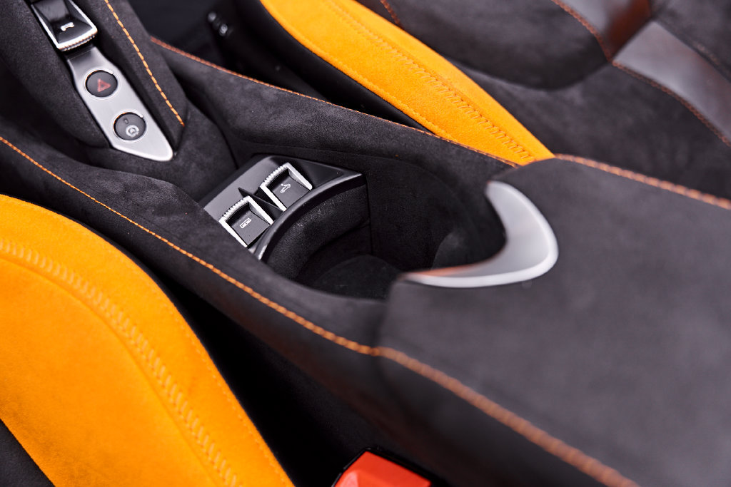 Used 2025 McLaren 750S Spider RWD image 81