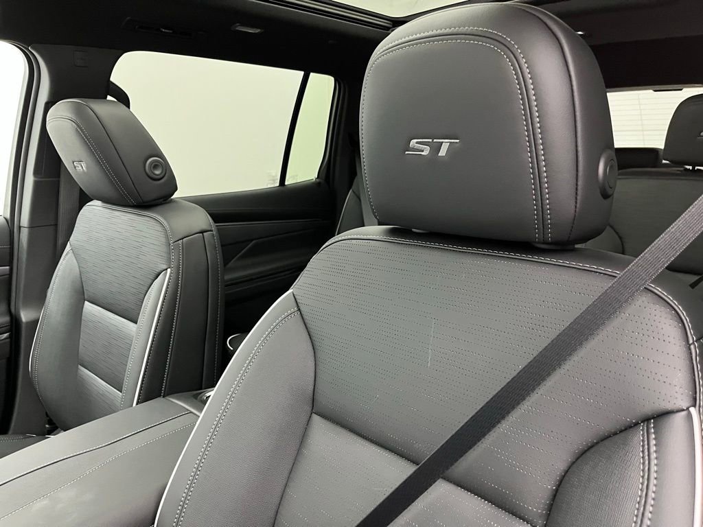 New 2026 Buick Enclave Sport Touring w/ Power Package image 21