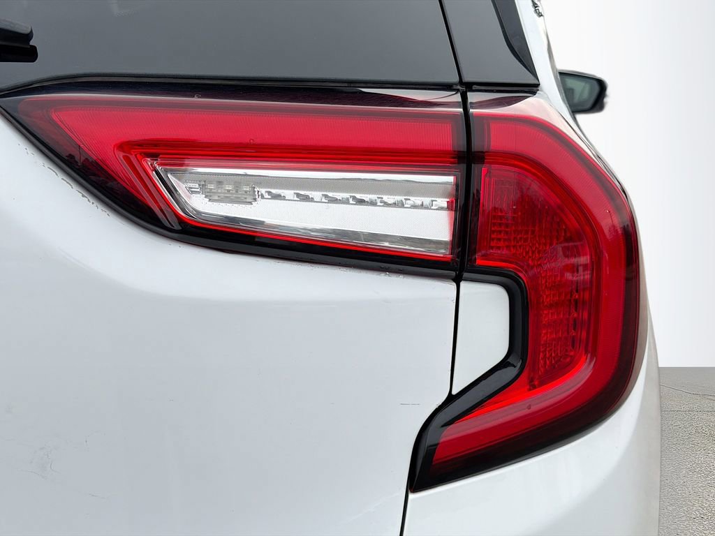 Used 2024 GMC Terrain SLT image 12