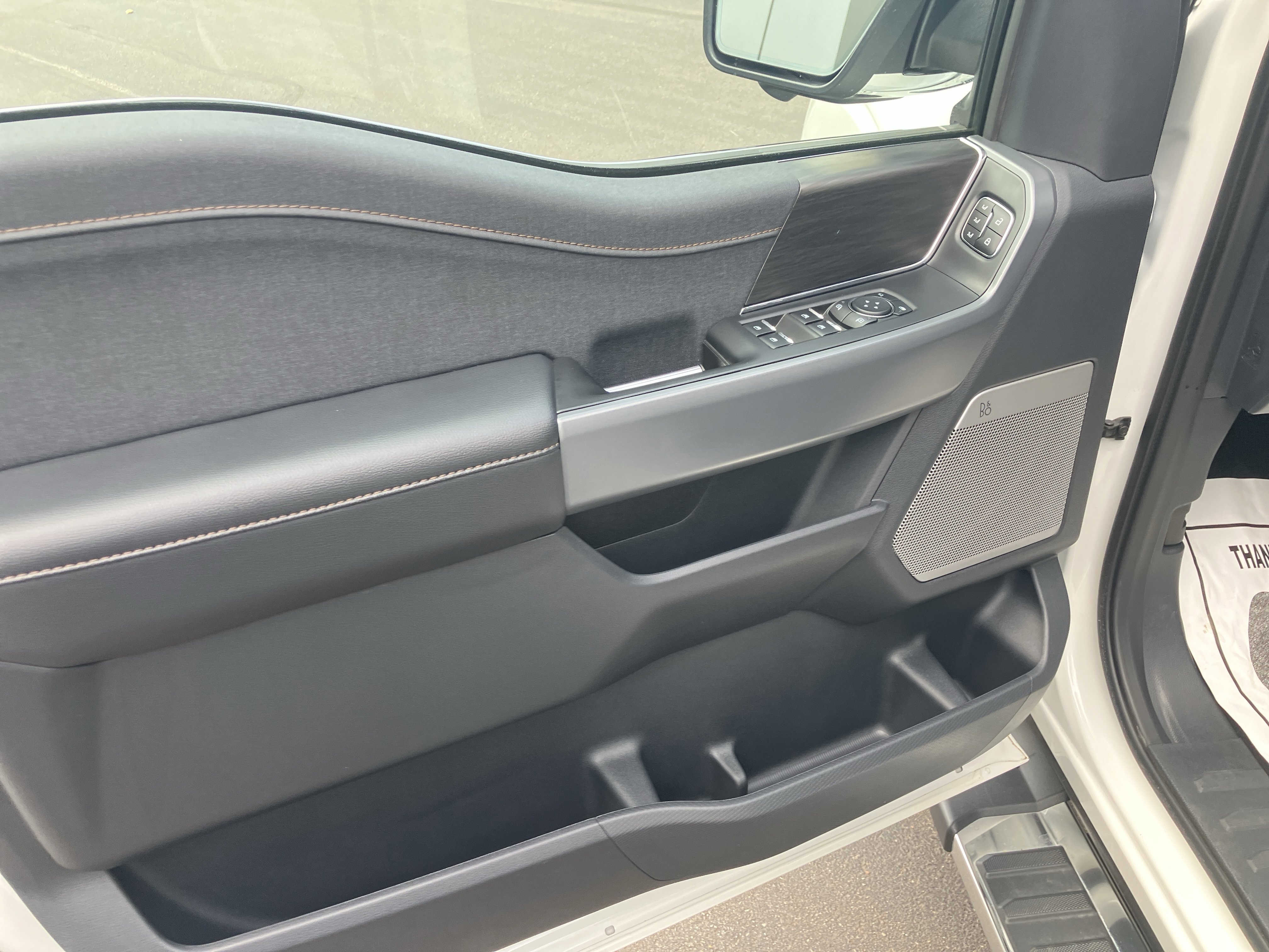 Used 2024 Ford F150 Lariat image 17