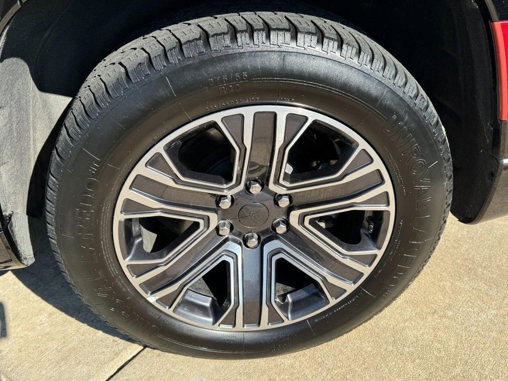 Used 2024 Jeep Wagoneer Series II w/ Flexible Seating Group image 5