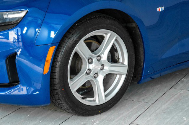 Used 2021 Chevrolet Camaro LT w/ Technology Package RWD image 49