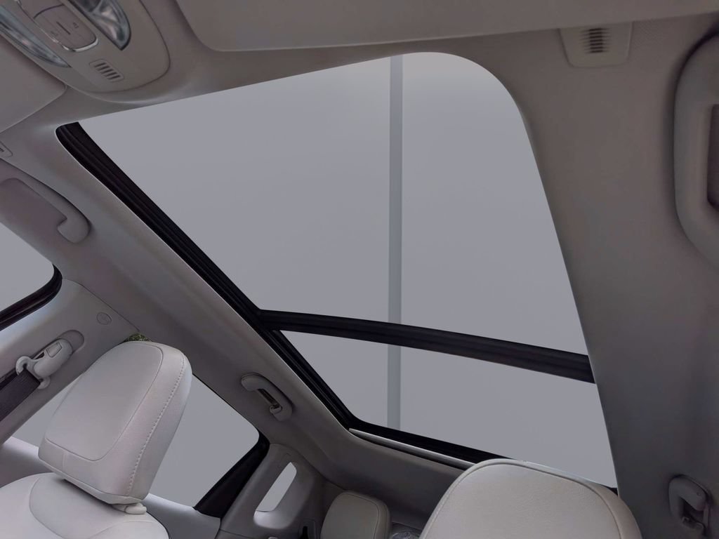 Used 2019 Jeep Compass Latitude FWD image 23