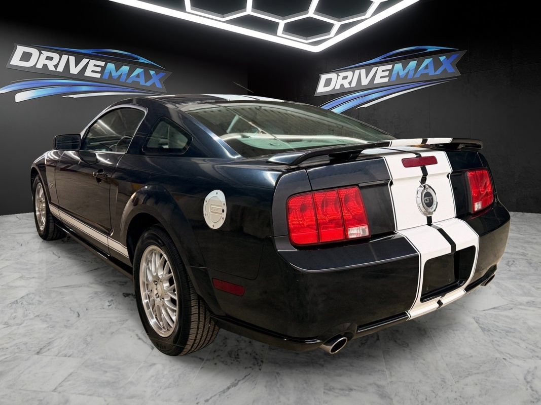 Used 2007 Ford Mustang GT RWD image 7