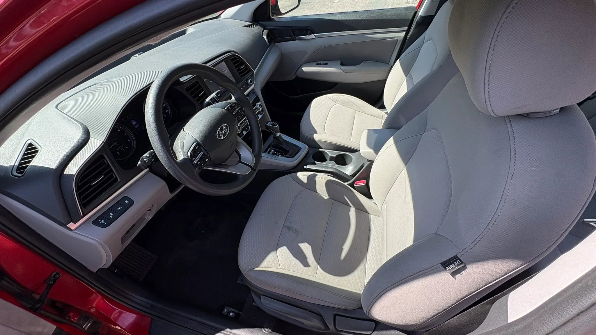 Used 2020 Hyundai Elantra SEL FWD image 23
