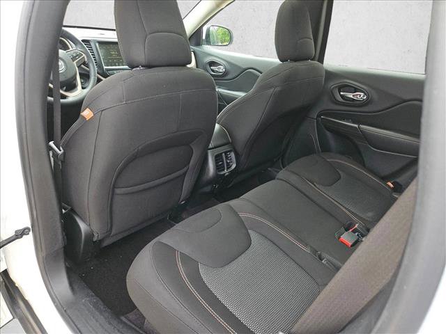 Used 2017 Jeep Cherokee 75th Anniversary image 11