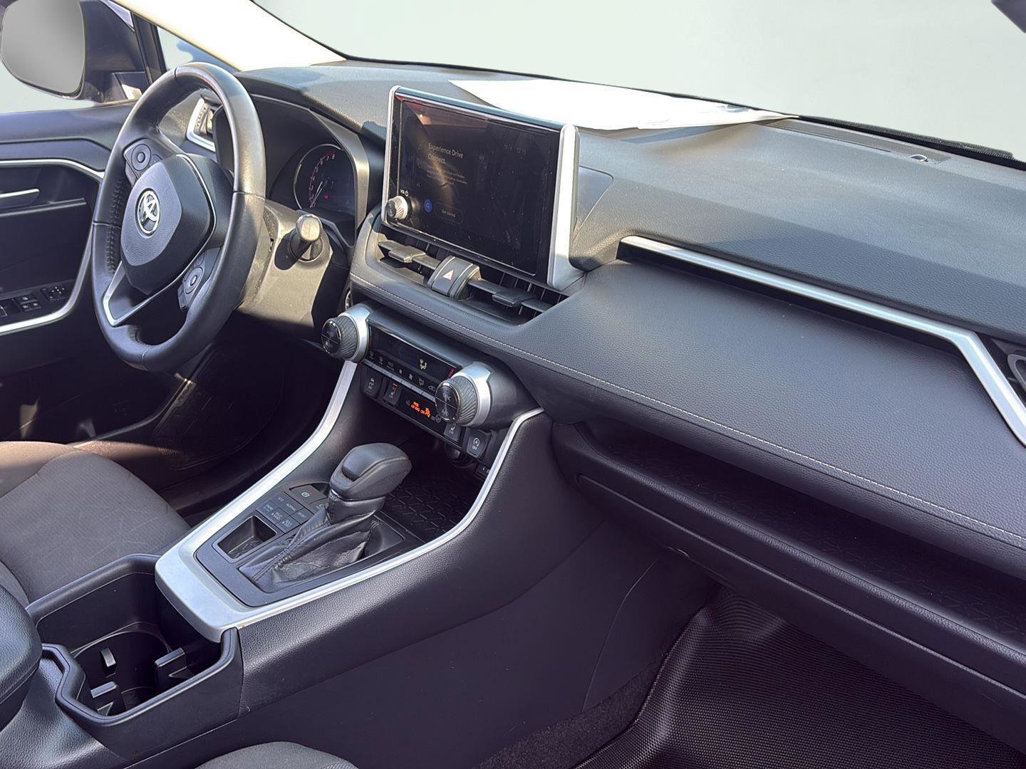 Used 2024 Toyota RAV4 XLE w/ Weather Package image 22