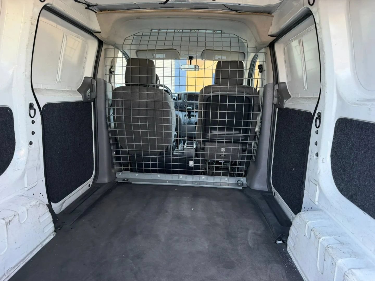 Used 2020 Nissan NV200 SV w/ Back Door Glass Package FWD image 13
