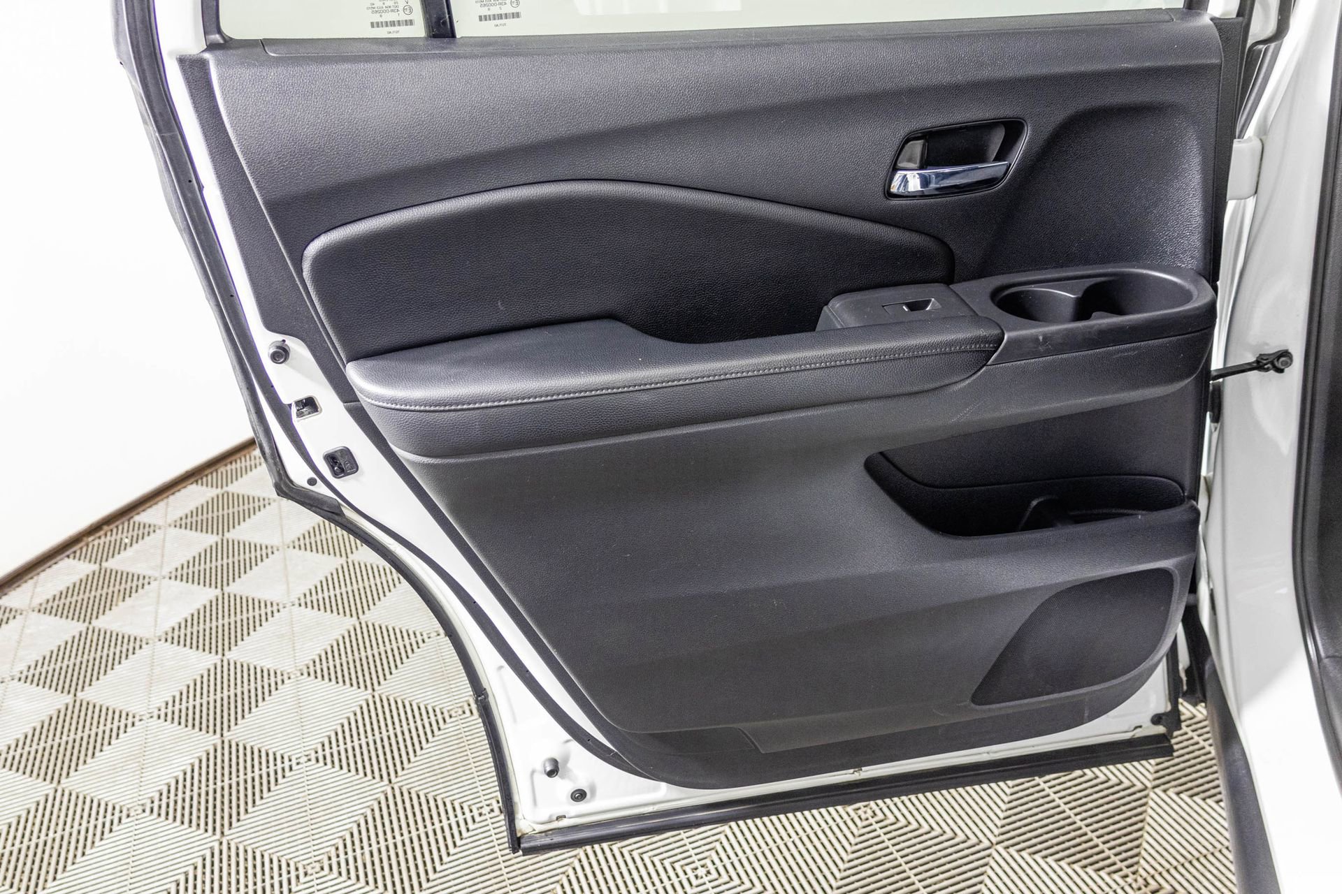 Used 2020 Honda Pilot EX image 38