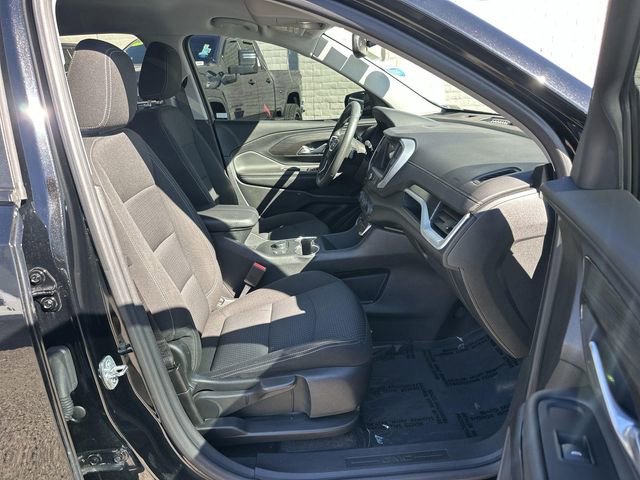 Used 2023 GMC Terrain SLE w/ Driver Convenience Package image 26
