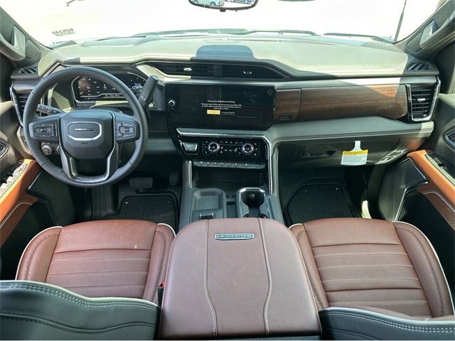 New 2025 GMC Sierra 2500 Denali Ultimate image 8