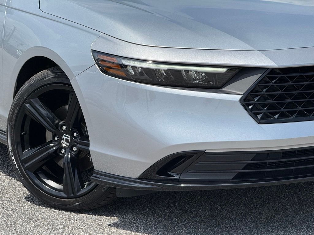 Used 2024 Honda Accord Sport image 14