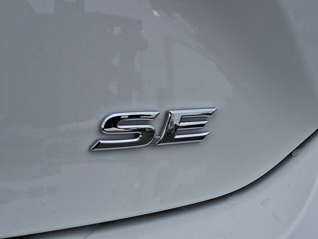 Used 2026 Toyota Camry SE FWD image 29