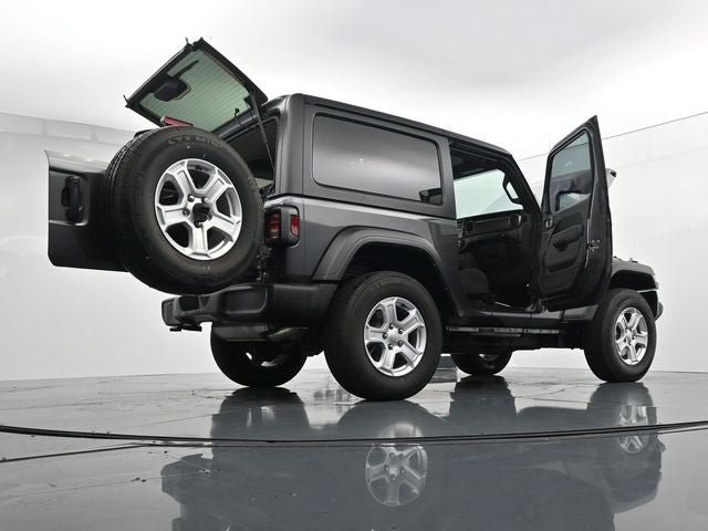 Used 2023 Jeep Wrangler Sport AWD/4WD image 46