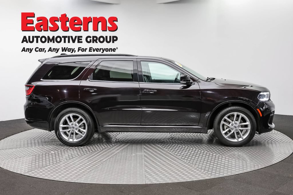 Used 2024 Dodge Durango GT RWD image 4