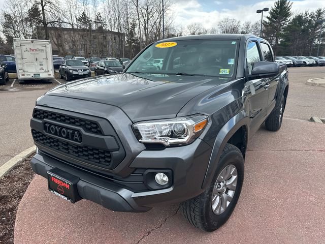 Used 2017 Toyota Tacoma SR5 w/ Tow Package image 1