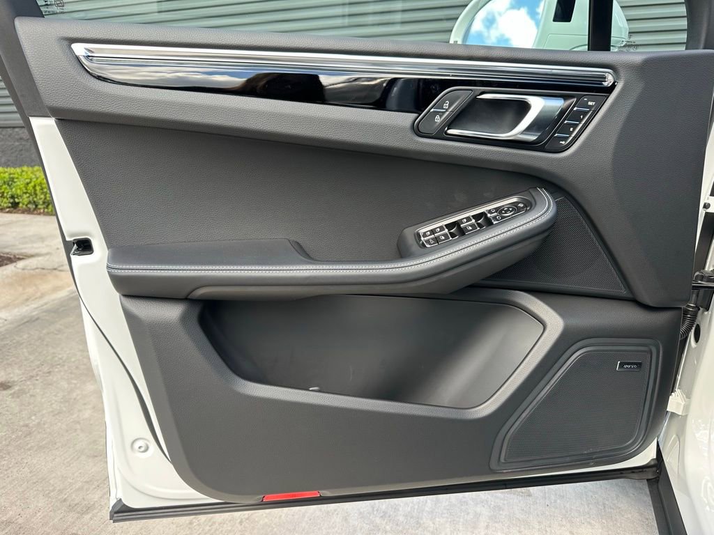 Used 2026 Porsche Macan S image 20