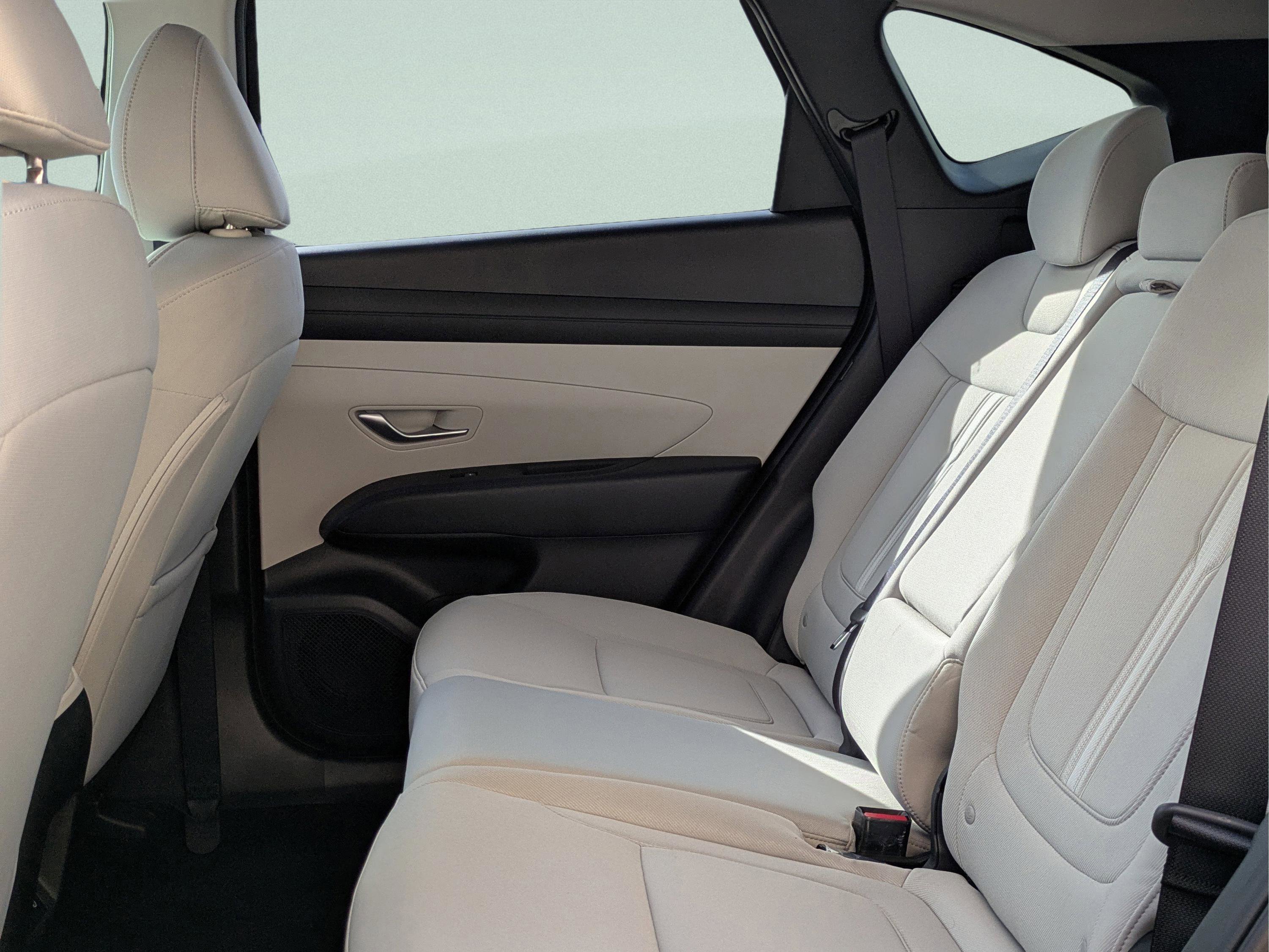 New 2026 Hyundai Tucson SEL image 11