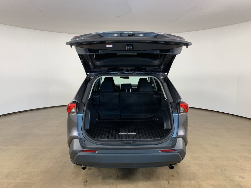 Used 2024 Toyota RAV4 LE image 12